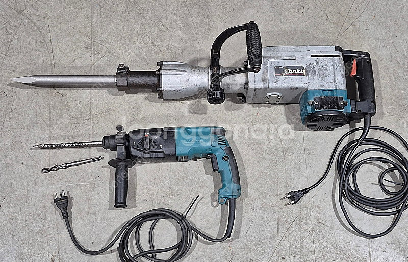 마끼다 대형 뿌레카 (makita/ HM 1304) 마키타 65함마 , 앙카드릴 (HR 2450F) 중고 팝니다--0